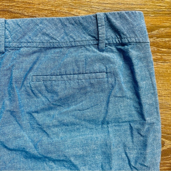 Talbots Perfect Short Blue Chambray 14P 14 Petite - Picture 6 of 7